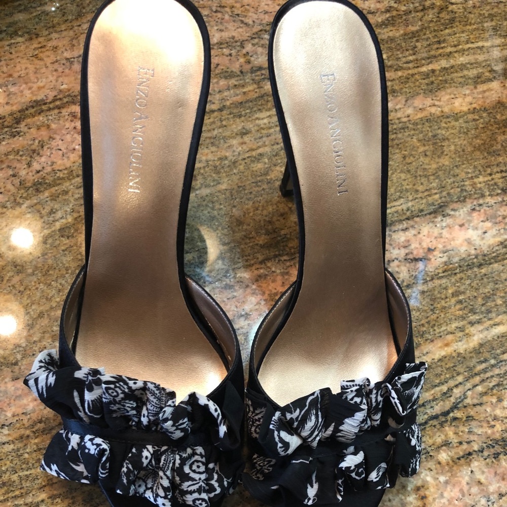 Ladies heels